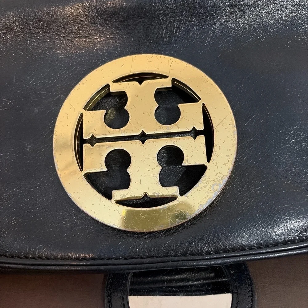 Tory Burch Black Leather Reva Clutch Crossbody Gold Logo